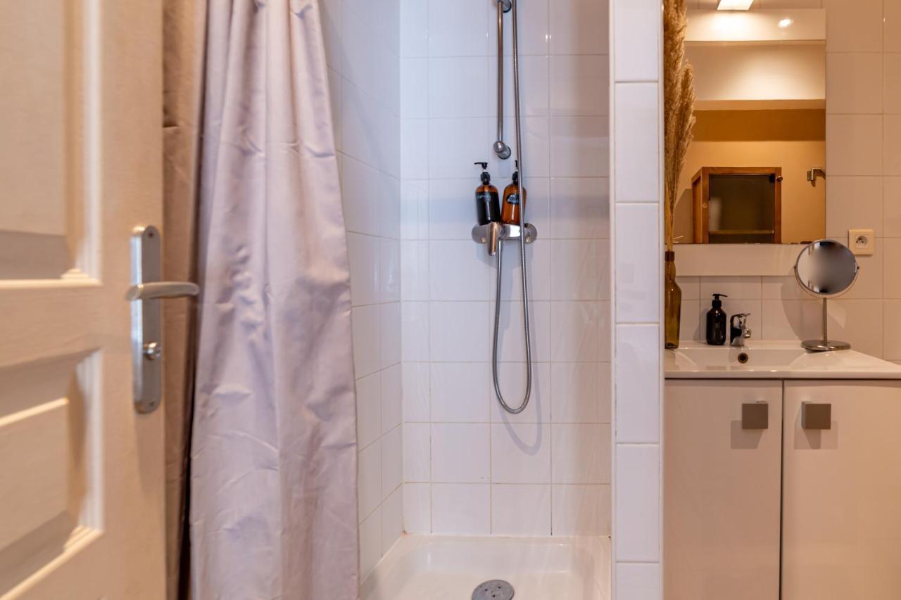 Apartment La Camarguaise En Centre - Nuit A *